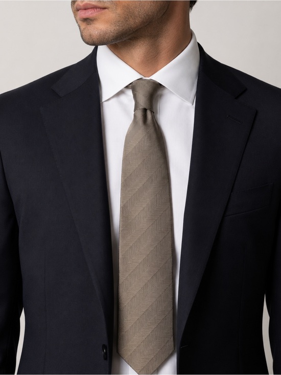 Fratelli Moda Other - Men's Taupe Herringbone Silk Tie — Elegant Neutral Tie
